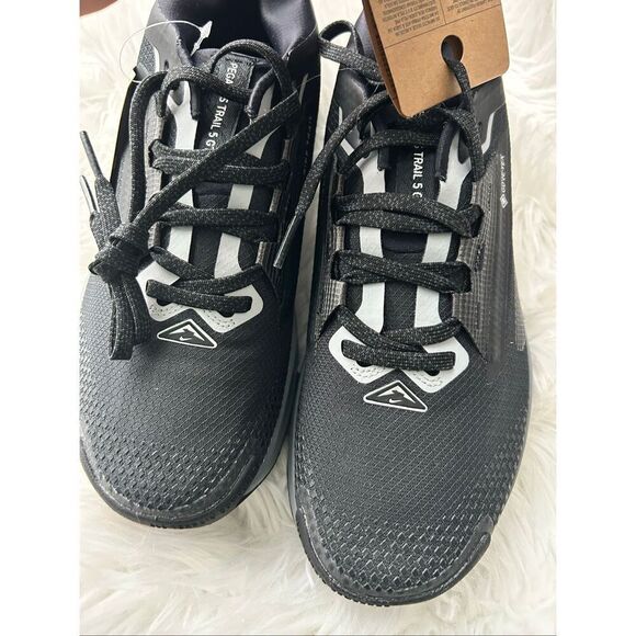 Nike Pegasus Trail 5 Gore-tex men’s  Fashion Sneakers in Black Grey - 6.5 US main image 10